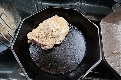 2日目のランチは自家製バジルたっぷりのチキンソテー・ジェノベーゼソース添え　～もみぢの絨毯・微睡の森NAPi[8]～