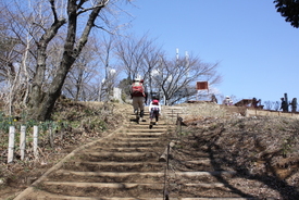 軟弱キャンパー山へ行く　高尾山～小仏城山　４／８