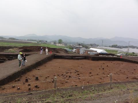 その1　大発見　硯川遺跡群の発掘調査、現地見学会に行って来た。