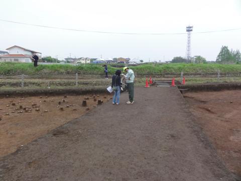 その1　大発見　硯川遺跡群の発掘調査、現地見学会に行って来た。