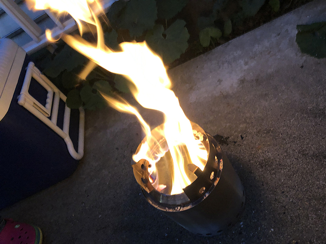 そこに炎というロマンがあるからさ:solo stove（ソロストーブ