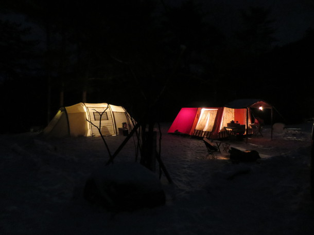 初雪中キャンプ＠自然の森ファミリーオートキャンプ場