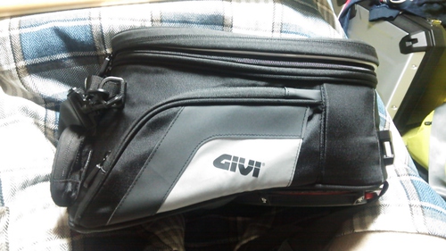 GIVI タンクバッグ 15L 容量可変式 アフリカツイン用 XS320 elc.or.jp