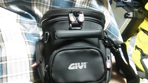 GIVI タンクバッグ 15L 容量可変式 アフリカツイン用 XS320 elc.or.jp