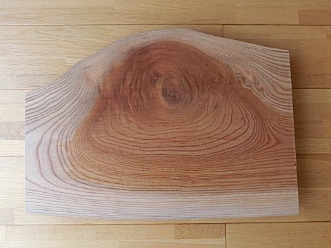 無垢一枚板テーブル（三台目）の製作