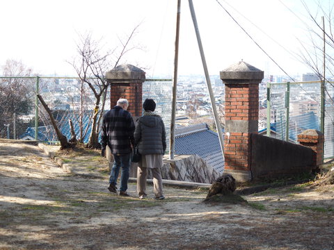 神経痛のリハビリに業平道と恩智越えを歩いてきた