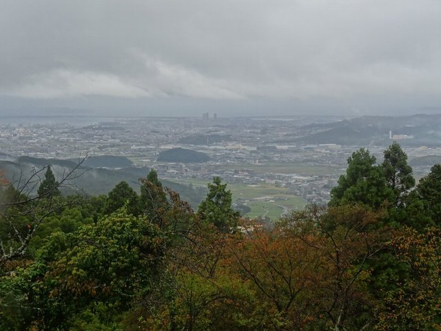 秋の九州旅④～土砂降りの福岡の楽園に綾瀬はるか出現？