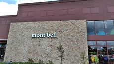 mont-bellへ
