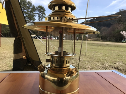 はらぺこあおむしの日記:Vapalux Lantern E41 Polished Brass