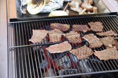 青空＆枯葉のじゅうたんBBQ