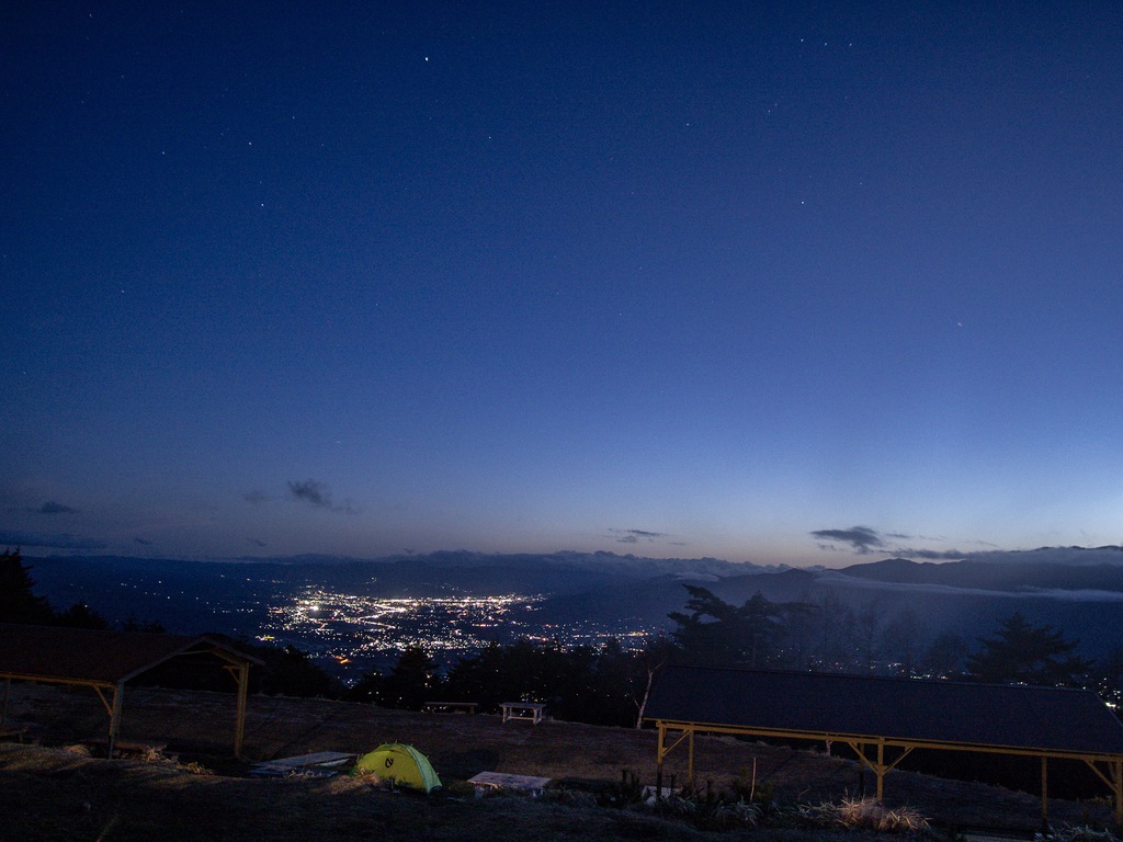 CAMPING IN JINBAGATAYAMA ② 〜陣馬形山 伊奈平之夜景 編