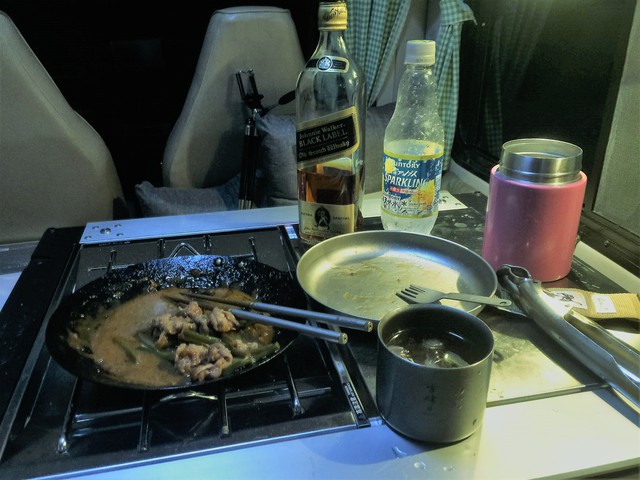 テントむし 真夜中の車中飯 snowpeak フラットバーナー