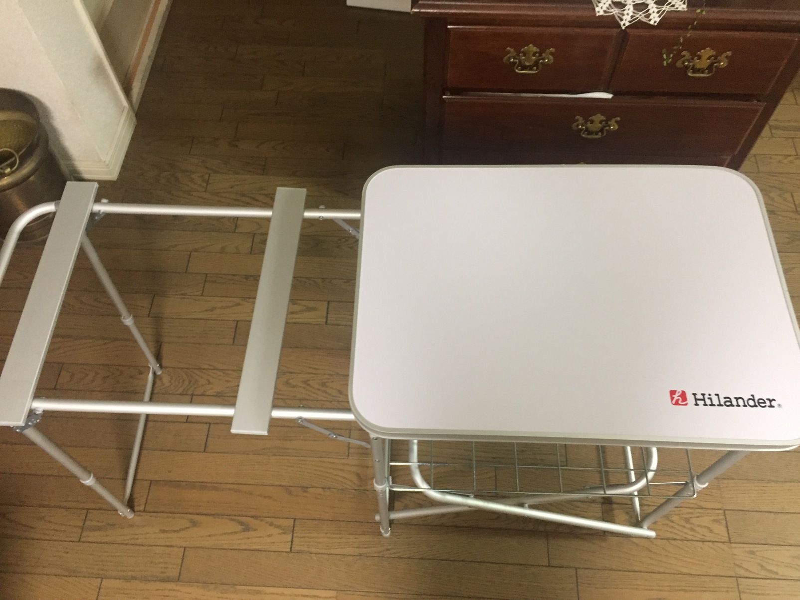 念願のキッチンテーブル