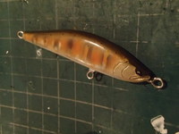 60sミノーとか塗装しました。 2015/04/04 22:25:34