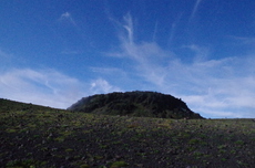７月中旬  樽前山