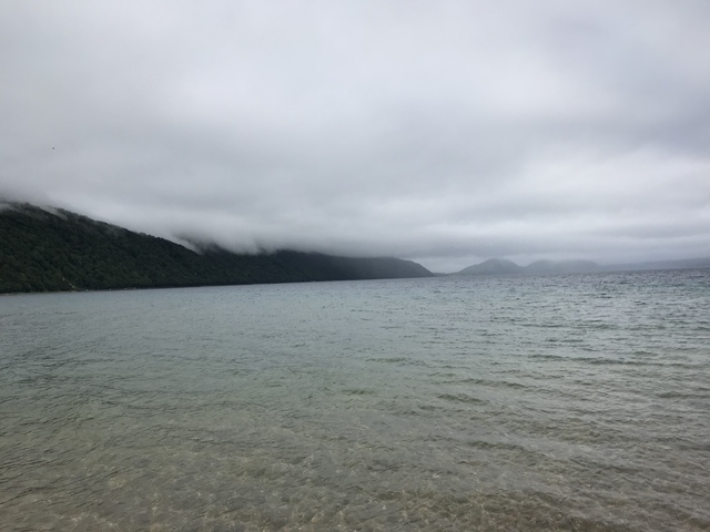 雲天の支笏湖