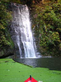 亀山湖・紅葉カヌー