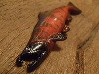 秋鱒ブローチ塗装しました。 2013/12/01 19:06:41