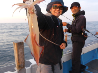 釣れなくなって来ました