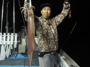 イカ釣りに・・