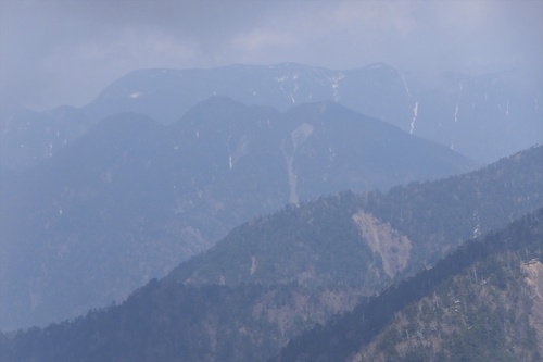 麻布山～前黒法師山～バラ谷の頭