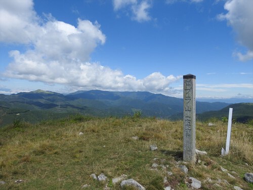 霧ヶ峰（蝶々深山～車山～南・北の耳～ゼブラ山～物見岩）