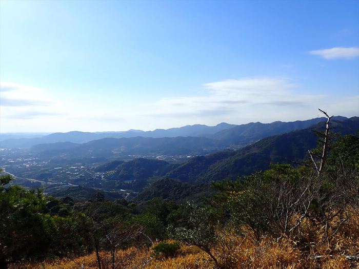 弓張山地（尉ケ峰～富幕山～金山～坊ヶ峰～神石山）