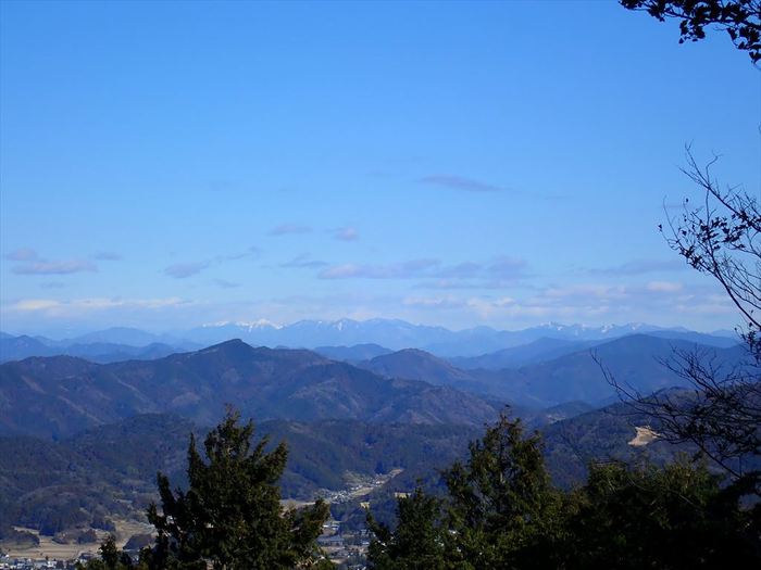 弓張山地（尉ケ峰～富幕山～金山～坊ヶ峰～神石山）