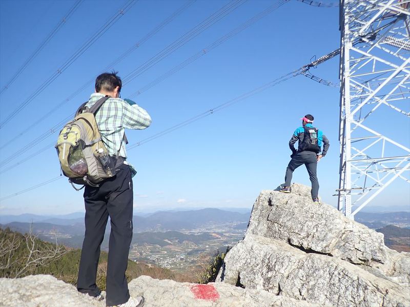 弓張山地（尉ケ峰～富幕山～金山～坊ヶ峰～神石山）