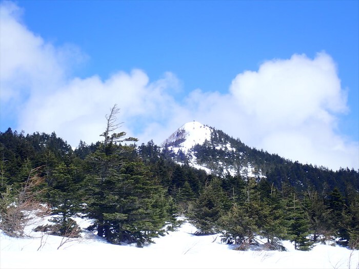 四阿山