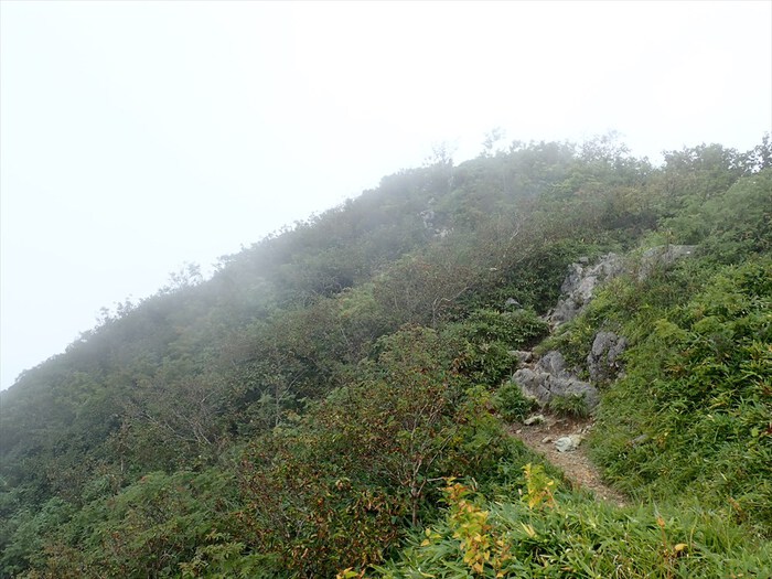 高妻山