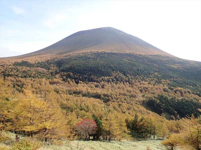 天狗温泉より浅間山外輪山～前掛山