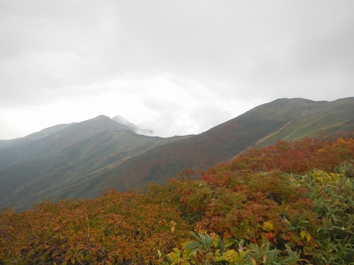 大朝日岳紅葉登山 ①