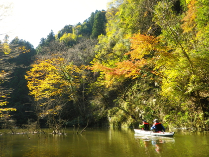 紅葉ツーリング 亀山湖♪