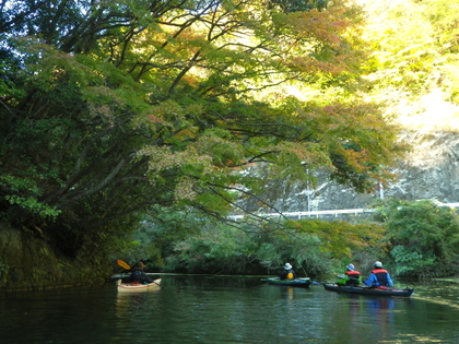 紅葉ツーリング 亀山湖♪