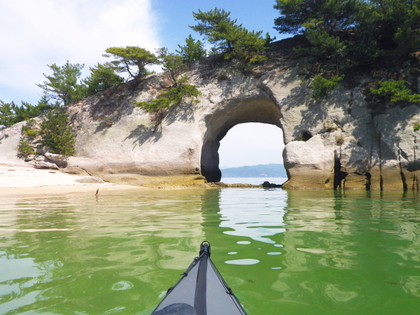 神々の住む島　〜 前編 〜