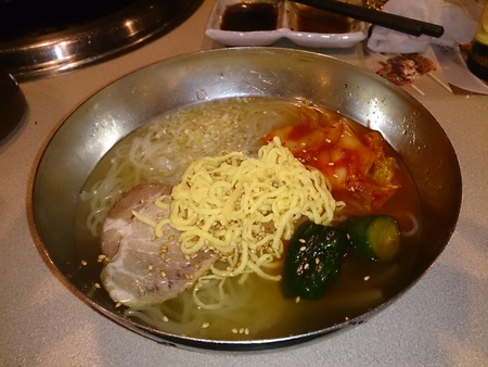 寒いのに・・・・・