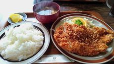 チキンカツランチ 2016/08/05 19:55:25
