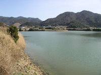 J池