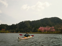 のんびり亀山湖を散策 ♪