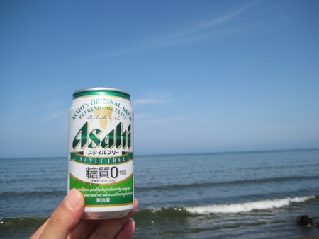 暑い日はやっぱり海！北海道の海だけどね。