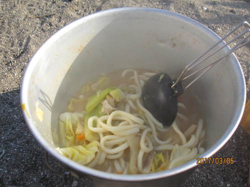 本年初出撃、三浦で野営グル。