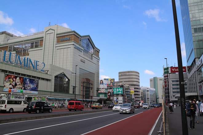 日曜日だってぇのに都庁の展望室へ行って2発目のモデルナ打ってきた