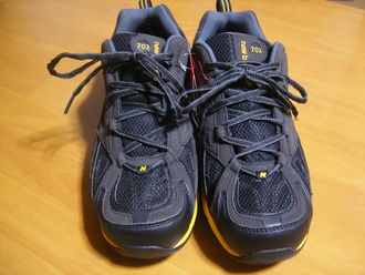 new balance #07 MT703G Trail Walking BY 9.0 EE ④