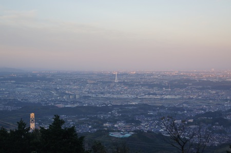 ナイトハイク的に二上山。