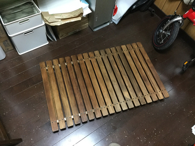 自作・折りたたみウッドテーブル⑤　組み立て〜完成（最終回）