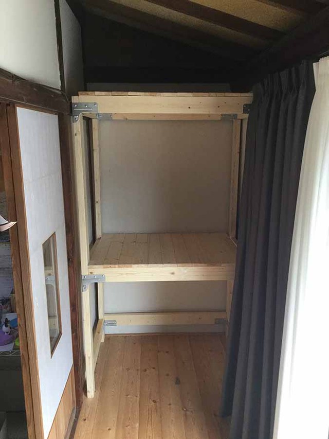 2×4材でキャンプ道具ラックを作った