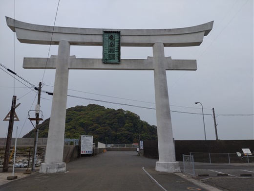 西方遠征　しまなみ海道右往左往　～ ウサギの島と猫の島と鹿の島とお友だちキャンプ場 その④ ～