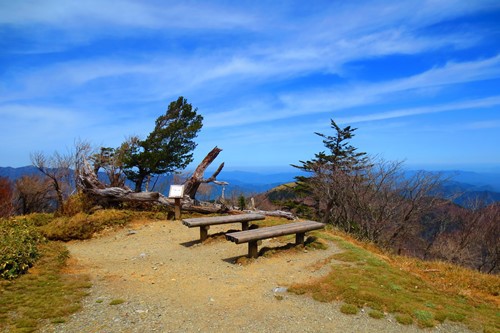 GW 2330Kmの旅⑤（絶景の剣山&次郎笈）