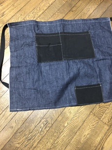 キャンプ用前掛け。作ってもらいました。